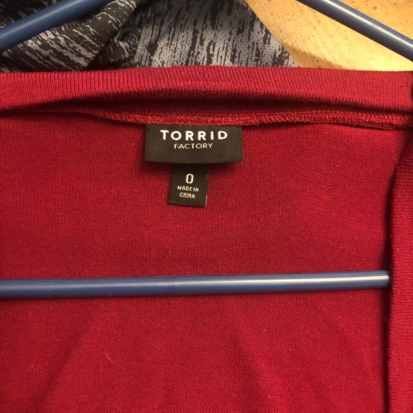 Torrid deep red open, draped cardigan - Picture 2 of 2
